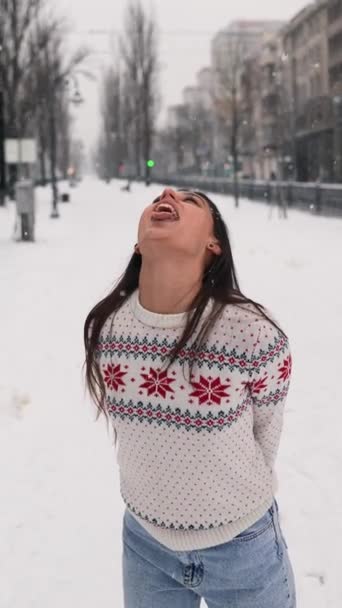 Cute Young Woman Outdoors Catching Snow City Park — Stock Video