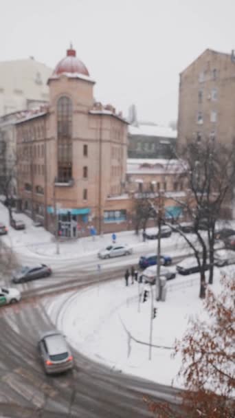降雪時の市街地のパノラマビュー — ストック動画