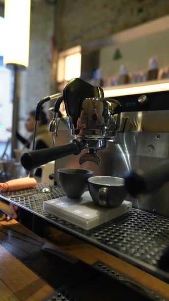 Barista Making Coffee Process Making Drink Coffeeshop Macro Cinematic Closeup — Stock Video