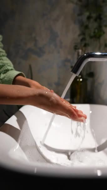 View Captures Womans Hands Positioned Water Tap High Quality Footage — Stock Video