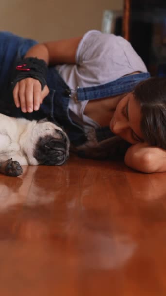 Room Sweet Girl Engaged Play Pug Dog Floor High Quality — Stock Video