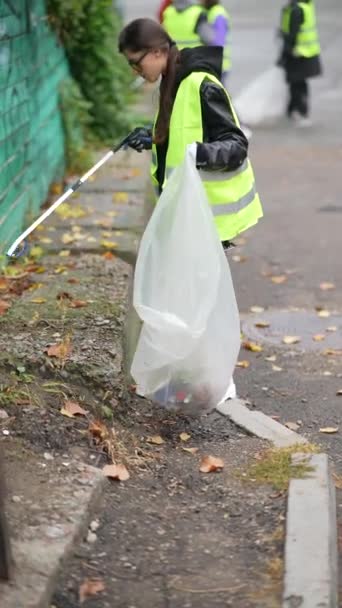 Voluntarios Equipo Especializado Trabajando Unísono Para Limpiar Las Calles Imágenes — Vídeo de stock