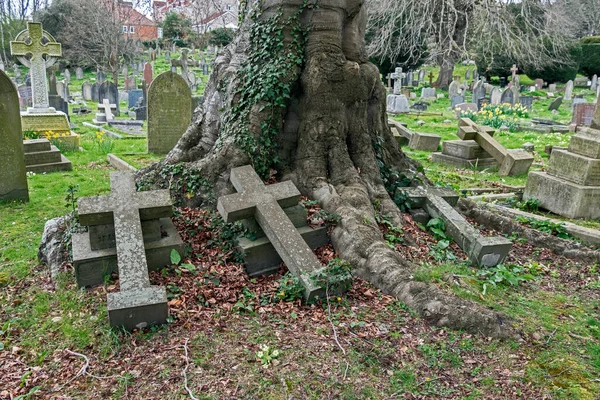 Nedgångna Gravstenar Milton Road Cemetery Weston Super Mare Storbritannien — Stockfoto