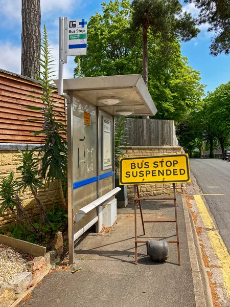 Знак Предупреждающий Автобусная Остановка Работает Дорожных Работ Уэстон Супер Маре — стоковое фото
