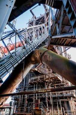 Landschaftspark, eski bir çelik fabrikası Duisburg, Batı Almanya 'da halka açık bir parka dönüştürüldü.