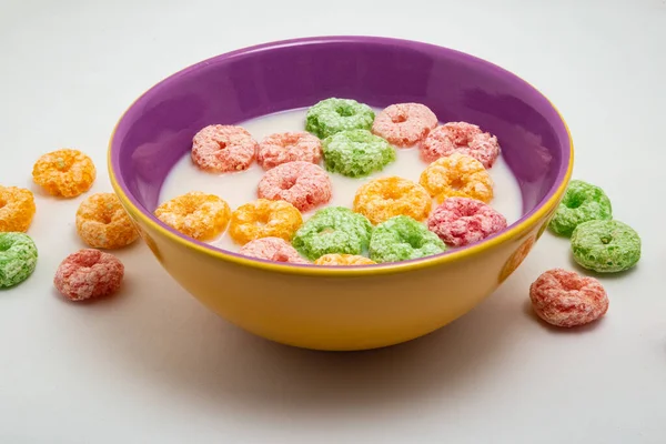 Tazón Cereal Desayuno Leche Lista Para Consumo Poco Cereal Sobre —  Fotos de Stock
