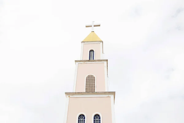 Torre Nossa Senhora Abadia Parroquia Día Nublado Cielo Iglesia Ciudad —  Fotos de Stock
