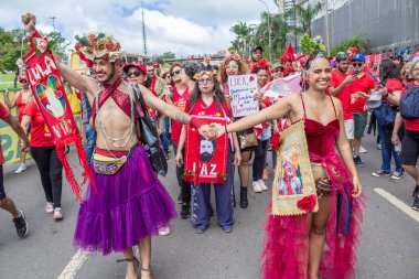 Seçilmiş başkanın göreve başlama törenini onurlandırmak için Goias 'tan bir kervan Braslia' ya geliyor. Lula. Fotoğraf, yeni başkanın açılış töreninde çekildi..