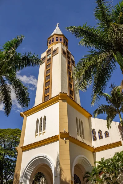 Κορυφή Του Πύργου Του Μητροπολιτικού Καθεδρικού Ναού Της Goiania Δει — Φωτογραφία Αρχείου