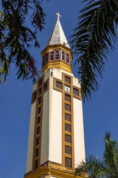 Κορυφή Του Πύργου Του Μητροπολιτικού Καθεδρικού Ναού Της Goiania Δει — Φωτογραφία Αρχείου