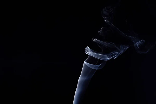 Abstrakt Form Vit Rök Från Rökelse Med Svart Bakgrund — Stockfoto