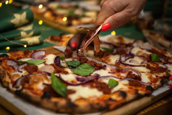 Closeup Woman Cutting Pizza Pizza Cutter — Stock Photo, Image