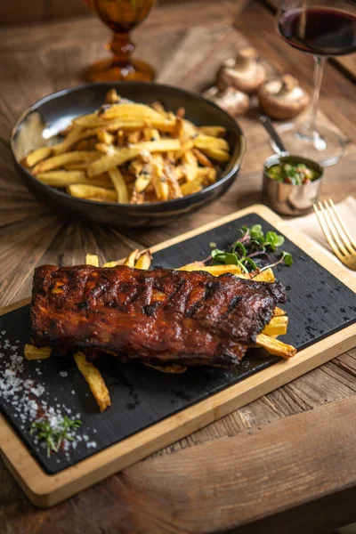 Smoked Pork Ribs Served French Fries Red Wine — Stock Photo, Image