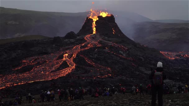 Volcanic Eruption Geldingadal Iceland 2021 — Wideo stockowe