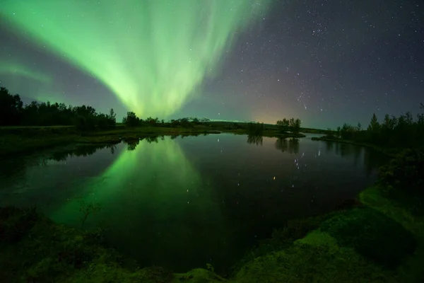 Paesaggi Aurora Borealis Islanda — Foto Stock
