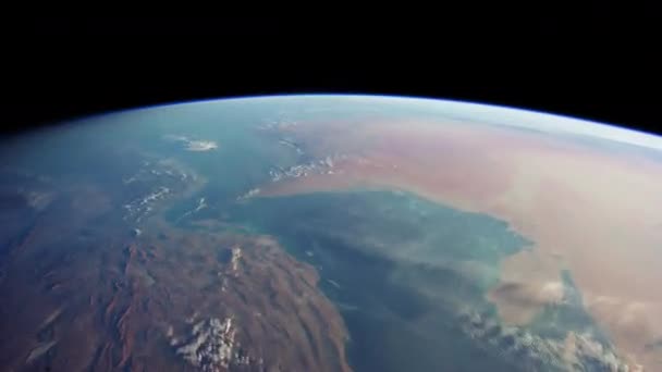 Desierto Océano Vistos Desde Estación Espacial Internacional Orbitando Tierra — Vídeo de stock