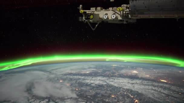 Estação Espacial Internacional Sobre Aurora Boreal Neve Coberto Cidades Canadá — Vídeo de Stock