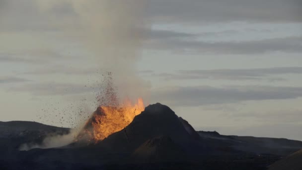 Powerful Eruption Volcano Crater Iceland Day — Stock Video