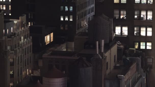 Manhattan Nyc Ventanas Del Apartamento Azotea Cerca Estableciendo Tiro — Vídeo de stock