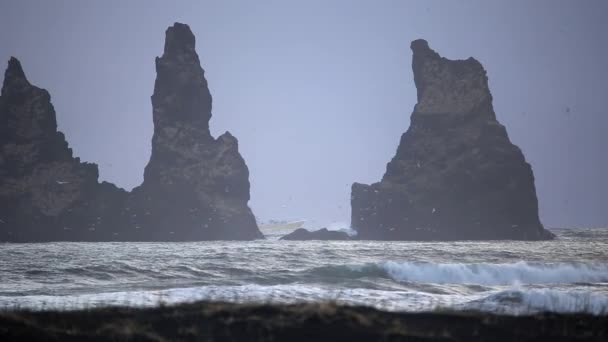 Pêche Chalutier Filetage Reynisdrangar Piles Mer Vik Islande — Video