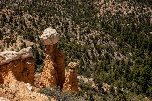 Hat Shop Bildning Längs Rim Trail Bryce Canyon National Park — Stockfoto