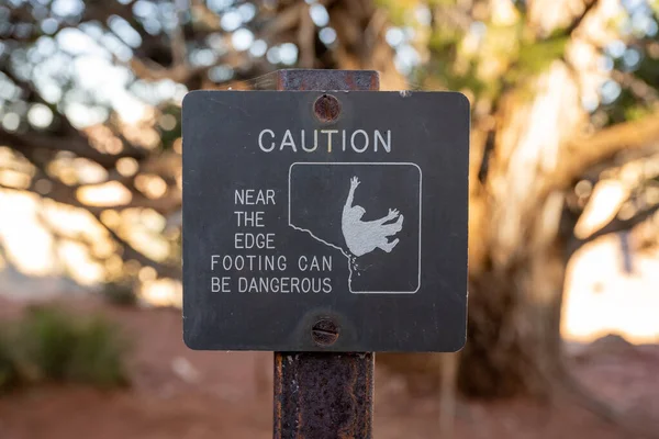 Voorzichtigheid Buurt Van Rand Aanmelden Zion National Park — Stockfoto