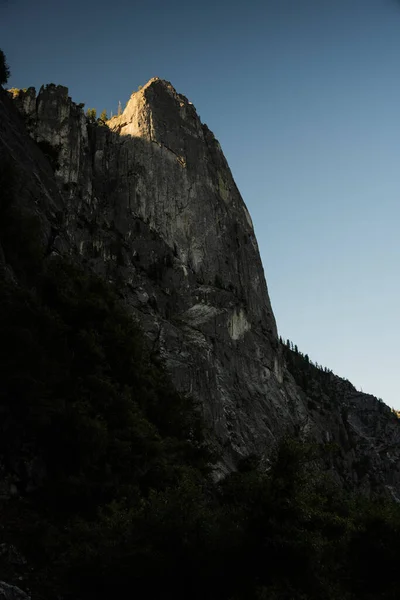 Sentinel Rock Looms High Four Mile Trail Yosemite National Park — Stock Photo, Image