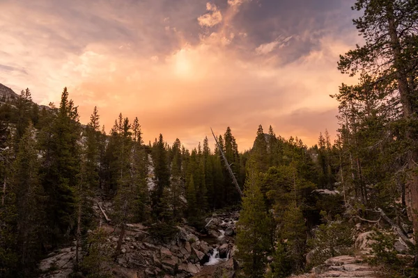 Sunset Glen Aulin Campground Yosemite National Park — Fotografia de Stock