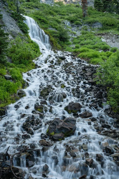 Water Rushes Many Rocks Vidae Falls Crater Lake National Park — Stock Photo, Image