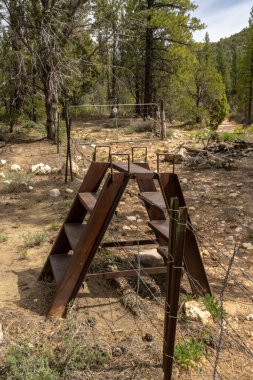 Bryce Canyon Ulusal Parkı 'nın arka kapısı.