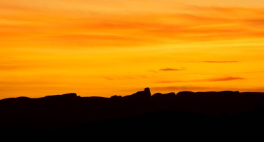 Sierra Del Carmen Dağlarının Silueti Gün doğumunda Big Bend 'de