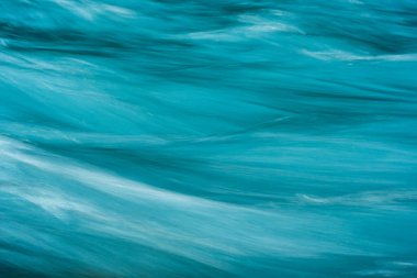 Olimpiyat 'taki Hoh Nehri' nde Dalgalanan Su Dalgaları