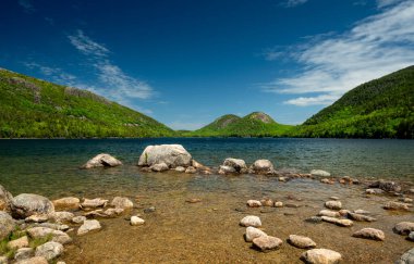 Ürdün Gölü 'nden Acadia' daki kabarcıklara bak