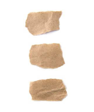 beyaz arkaplanda yırtık kağıt