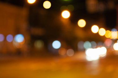 Gece şehrinin soyut mavi ışıkları