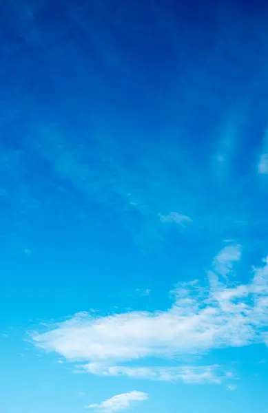 clouds in the blue sky