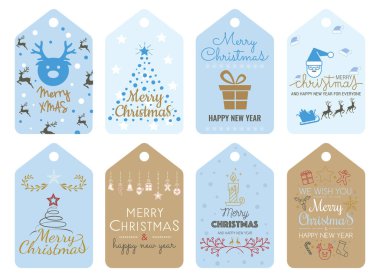 Dört tane Noel kartı. Mutlu Noeller ve mutlu yıllar. Vektör çizimi. Hediye etiketleri.