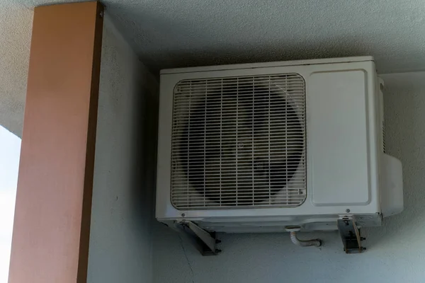 Unidad Condensador Aire Acondicionado Para Suministrar Casa Oficina —  Fotos de Stock
