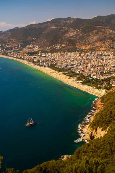 Piratenschepen Rotsformatie Zee Uitzicht Vanaf Alanya Kasteel Antalya Turkije — Stockfoto