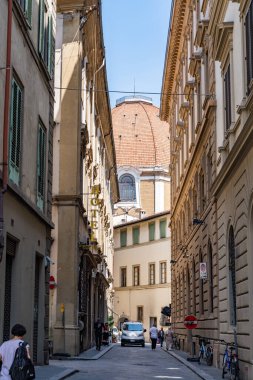 İtalya 'nın Floransa şehrini geziyor