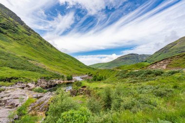 İskoçya İskoçya 'daki Glencoe' nun etrafını geziyor.