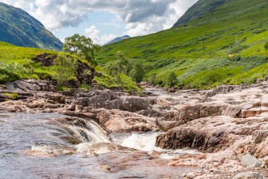 İskoçya İskoçya 'daki Glencoe' nun etrafını geziyor.
