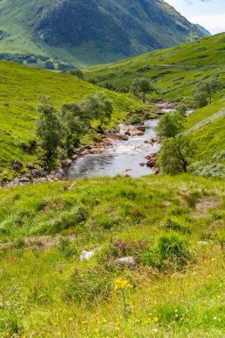 İskoçya İskoçya 'daki Glencoe' nun etrafını geziyor.
