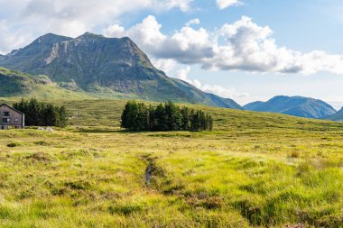 İskoçya İskoçya 'daki Glencoe' nun etrafını geziyor.
