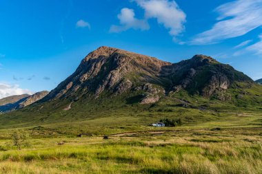 İskoçya İskoçya 'daki Glencoe' nun etrafını geziyor.