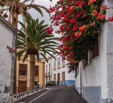 SantoAnto çevresindeki manzaralar bir Cape Verde Adası