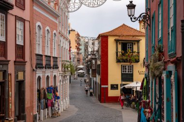 SantoAnto çevresindeki manzaralar bir Cape Verde Adası