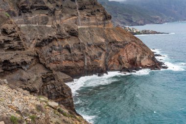 SantoAnto çevresindeki manzaralar bir Cape Verde Adası