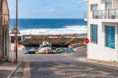 SantoAnto çevresindeki manzaralar bir Cape Verde Adası