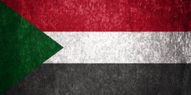 Sudan Eyalet Bayrağı. Metal yüzeyde kirli Sudan bayrağı. Metal doku 